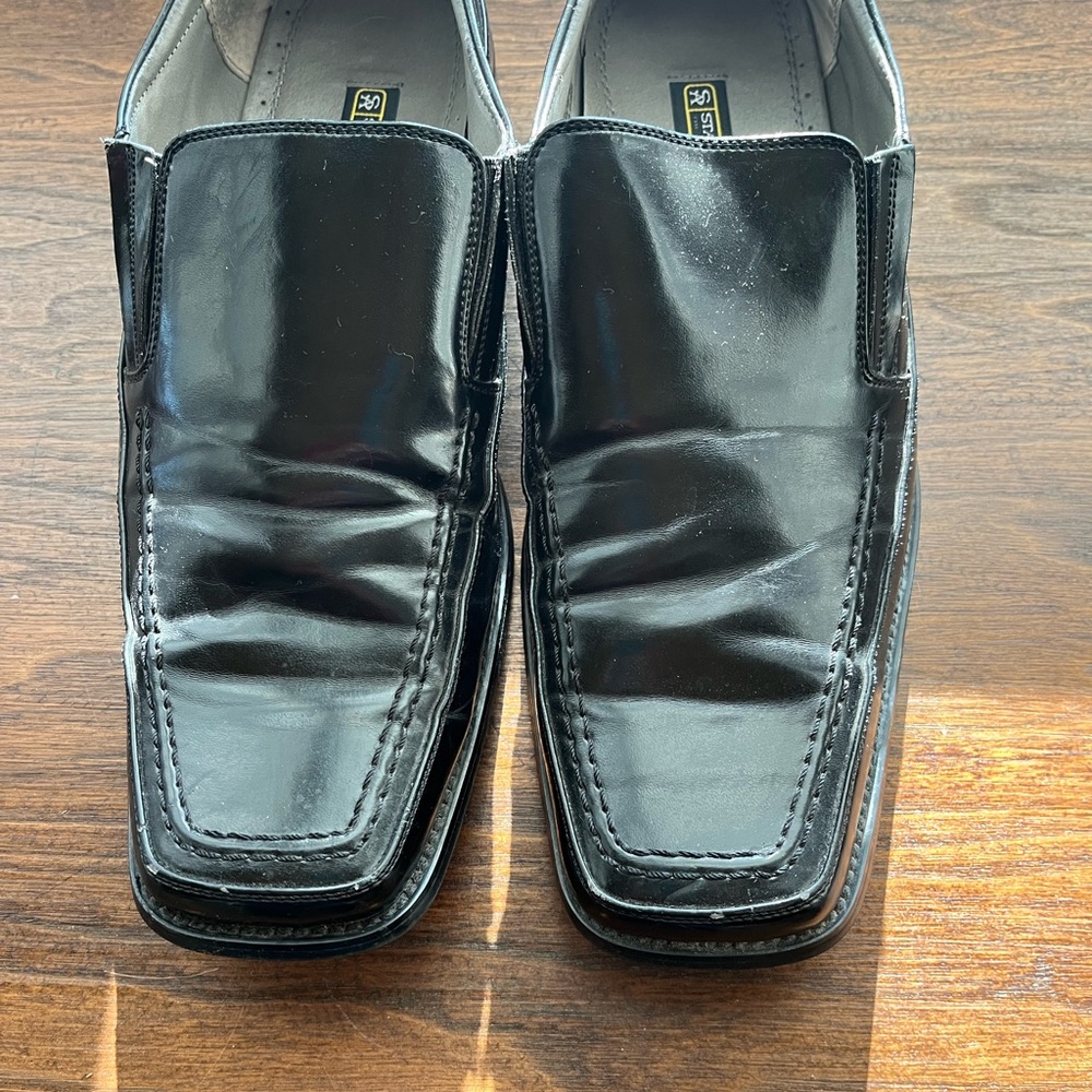 Stacy Adams Black Leather Slip-On Loafers